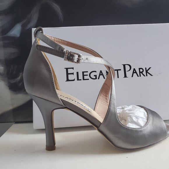 Formal High Heels - Picture 3 of 5